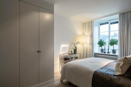 Una isla diseñada con puertas correderas.