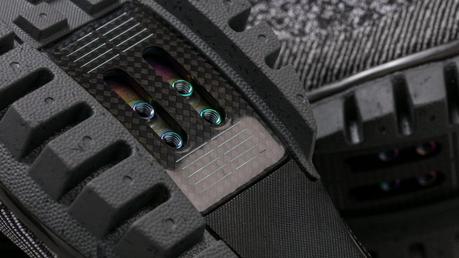 Rapha Explore Powerweave presenta sus nuevas zapatillas off road