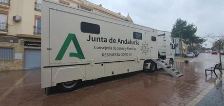 Dos Hermanas será uno de los municipios que administará vacunas en dispositivos móviles