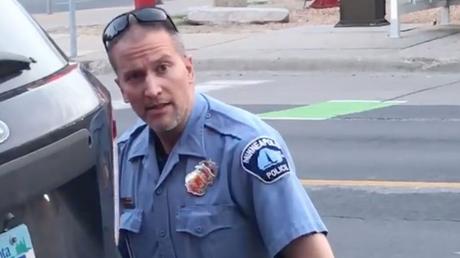 Familia de George Floyd llega a acuerdo con la ciudad de Minneapolis por $27 millones