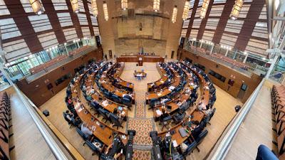 El cisma político que salta por los aires y los “tamayazos” más sonados de la historia de la democracia.