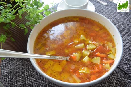 En Buena Onda: Sopa de Calabacín y Tomates En Buena Onda: Sopa de Calabacín y Tomates