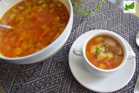 En Buena Onda: Sopa de Calabacín y Tomates En Buena Onda: Sopa de Calabacín y Tomates