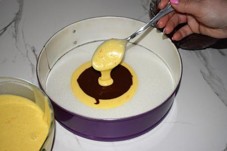 Bizcocho cebra de naranja y chocolate Bizcocho cebra de naranja y chocolate