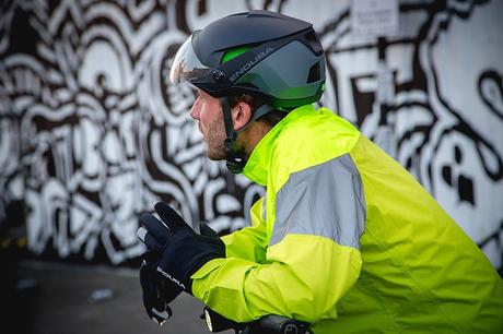 Endura presenta su casco para E-bikes que superan los 45Km/h