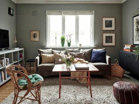 delikatissen textiles de dormitorio Slatted mattress base with legs scandinavian bedroom scandi bedroom nordic bed estilismo de dormitorios estilismo camas duvet cover dormitorio nórdico decoración dormitorio decoración camas camas con fundas 2 fundas nórdicas box madras bedroom textiles bedroom style nordic bedroom bedroom interiors bedroom decoration bedroom decor 2 mattresses 1 big bed  