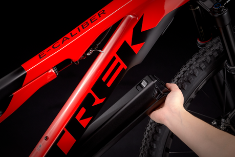 Trek E-Caliber una Ebike con suspensión integrada en el cuadro