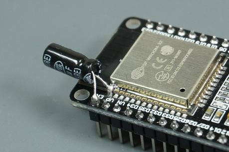 Error al conectarse a ESP32: se agotó el tiempo de espera para el encabezado del paquete