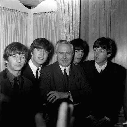 Efemérides del Rock y Heavy Metal: Que pasó un 19 de Marzo