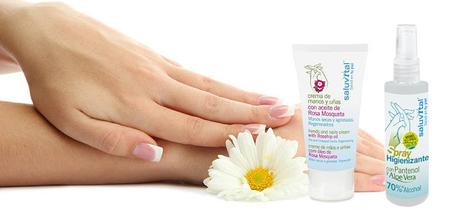 Desinfecta y Cuida tus Manos en Cualquier Parte con este Dúo de Saluvital duo-crema-manos-spray-higienizante-saluvital