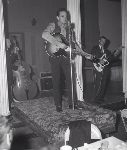 Efemérides del Rock y Heavy Metal: Que pasó un 22 de Marzo