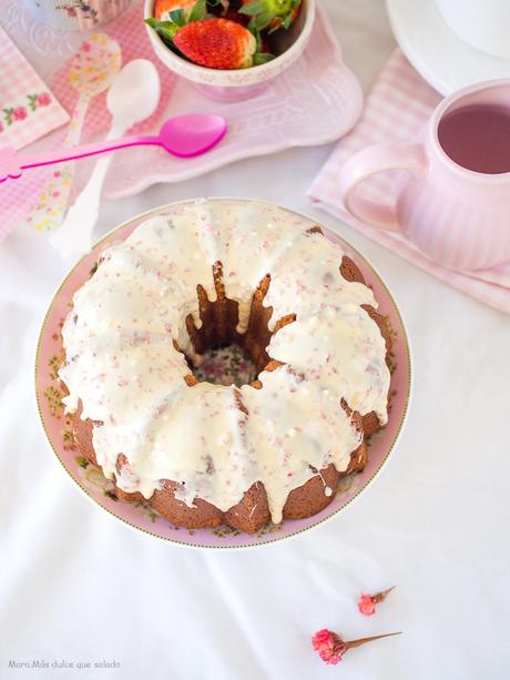 Bundt Cake de fresas y leche condensada Bundt Cake de fresas y leche condensada