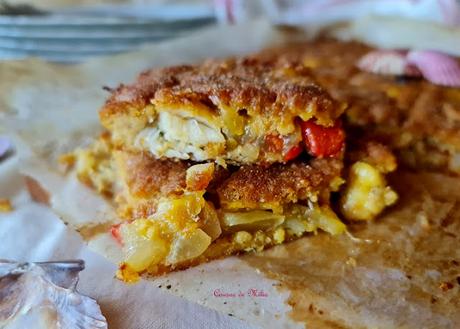 Empanada de volandeiras con masa de maíz Empanada de volandeiras con masa de maíz