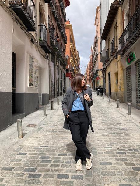 LLEGA LA PRIMAVERA, CAPA SOBRE CAPA.-