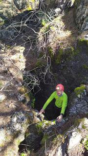 12 nuevas cavidades descubiertas en Santiago-Pontones (Jaén) 12 nuevas cavidades descubiertas en Santiago-Pontones (Jaén)