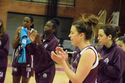 Galería de clics del Bàsquet Femení Sant Adrià-Lima Horta Bàsquet (Liga Femenina 2)