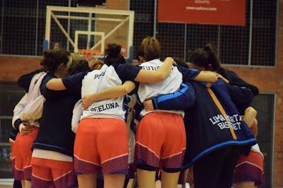 Galería de clics del Bàsquet Femení Sant Adrià-Lima Horta Bàsquet (Liga Femenina 2)