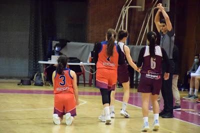 Galería de clics del Bàsquet Femení Sant Adrià-Lima Horta Bàsquet (Liga Femenina 2)