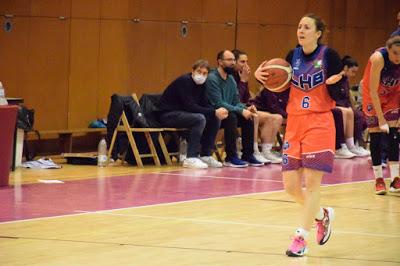 Galería de clics del Bàsquet Femení Sant Adrià-Lima Horta Bàsquet (Liga Femenina 2)