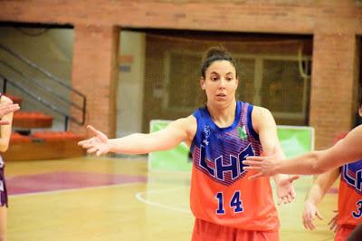 Galería de clics del Bàsquet Femení Sant Adrià-Lima Horta Bàsquet (Liga Femenina 2)