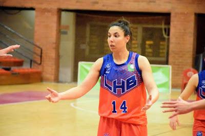 Galería de clics del Bàsquet Femení Sant Adrià-Lima Horta Bàsquet (Liga Femenina 2)