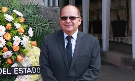 UASLP abandonan a su suerte a ex director de la Facultad de Derecho, enfermo de COVID