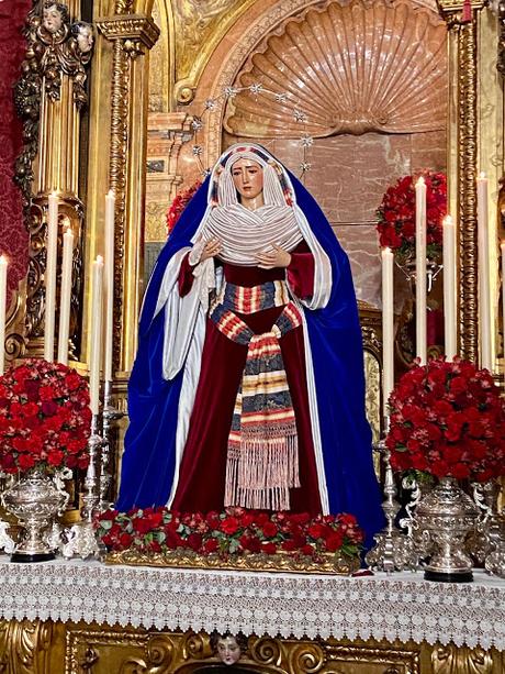 Un ratito de oración con la soledad de San Lorenzo.