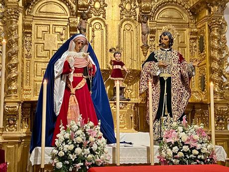 Un ratito de oración con el Cristo de la Exaltación.