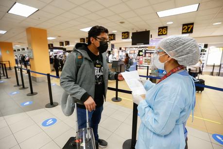 ¿Viajas pronto? conoce las medidas y los protocolos aplicado en los vuelos