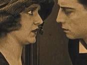 Buster Keaton está encantado