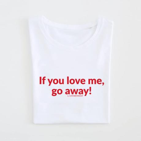 TIEMPO DE CAMISETAS; SUPERBRITÁNICO.- TIEMPO DE CAMISETAS; SUPERBRITÁNICO.-