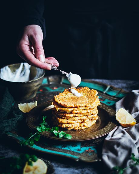 Tortitas con harina de garbanzos y zanahorias