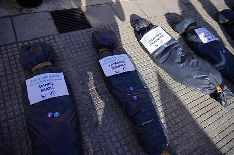 La Argentina de los Monstruos: La Cría de Videla