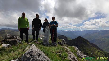 Cima del Pico Matacaleao, Belmonte