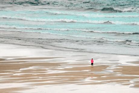 El amor en tiempos del coronavirus, playa sola, la tierra descansa, 