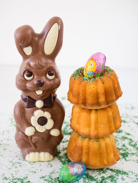 Mini Bundt Cakes de Pascua Mini Bundt Cakes de Pascua