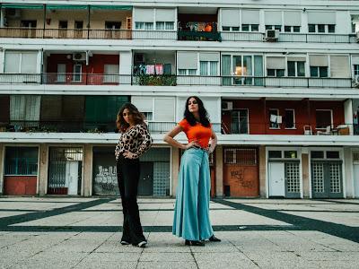 MARÍA PELÁE: 'TE ESPERO EN JARRA'