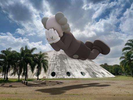 KAWS: Biografía, Obras y Exposiciones 09. KAWS COMPANION EXPANDED in Sao Paulo 2020 augmented reality