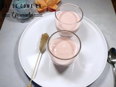 Petit suisse de fresas