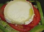 Ensalada queso cabra aceite albahaca