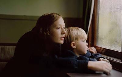 Conociendo a Astrid + Actrices secundarias + Mar sin orilla Conociendo a Astrid + Actrices secundarias + Mar sin orilla