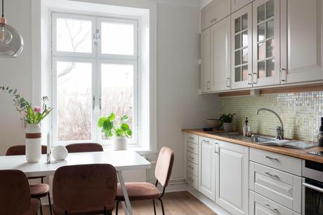 delikatissen soft colors livingroom scandinavian style scandinavian colors scandi muted color nodic style muted colors decor estilo nórdico elegant decor decoración sin colores vivos decoración sencilla decoración nórdica decoración elegante colores sucios colores sin intensidad colores con gris colores apagaos  