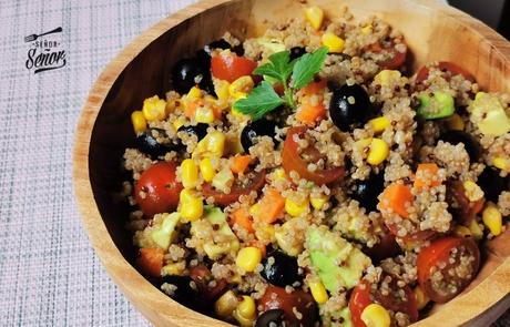 Ensalada de quinoa y aguacate, una receta sana