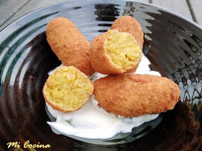 CROQUETAS DE LANGOSTINOS CON LECHE DE COCO Y CURRY DE MADRÁS.