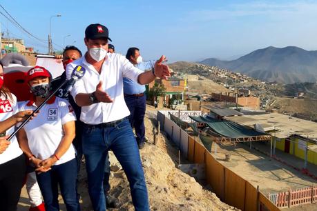 Elecciones 2021: Forsyth ofrece exonerar tributos a turistas y eliminar IGV a pasaje