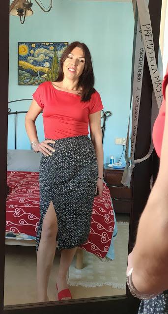 rojo puesto 4 ideas para combinar una falda de flores esta primavera 09