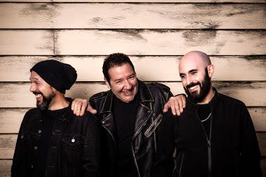REVOLVER VUELVE A LOS ESCENARIOS CON LA GIRA 'APOLO TOUR REVOLVER VUELVE A LOS ESCENARIOS CON LA GIRA 'APOLO TOUR