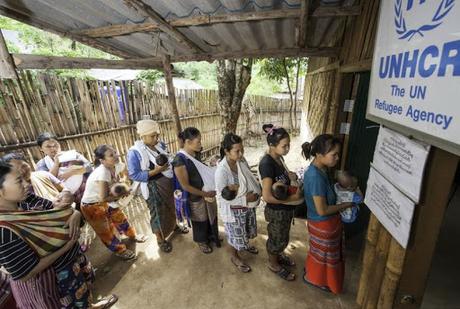 Myanmar sigue sumido en la violencia dos meses después del golpe militar