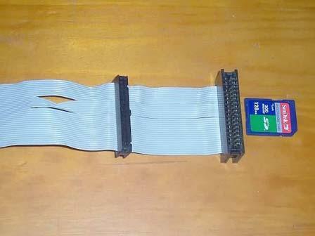 Cable IDE y tarjeta SD