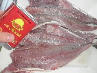 Chicharros a la vizcaína con patatitas y el postre